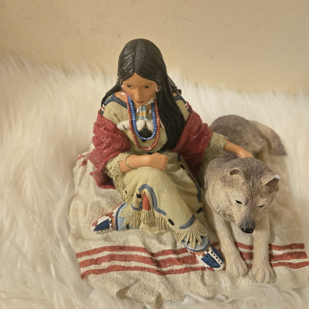1994 Hamilton Collection  Snow Princess Native American Figurine with Wolf Chip